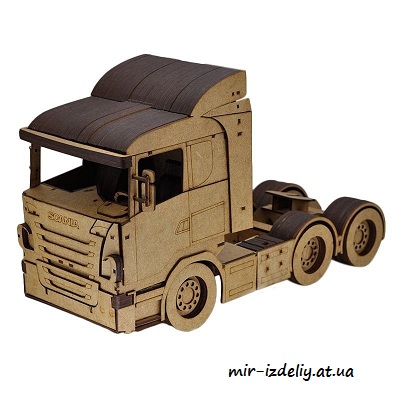 Кабина грузовика SCANIA из фанеры